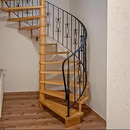 בית נופש 4 Bedroom Cozy In Nimsreuland
